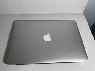 MacBook Air 13” 2015 i7 4Gb 500Gb SSD