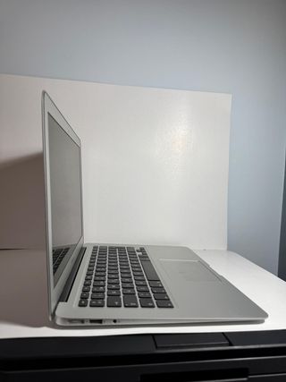 MacBook Air 13” 2015 i7 4Gb 500Gb SSD