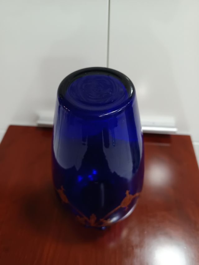 VECCHIO E BELLISSIMO VASO IN CRISTALLO BLU COBALTO