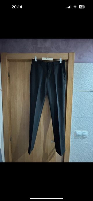Pantalón traje Zara