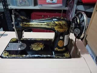 Máquina de coser Singer muy buen estado
