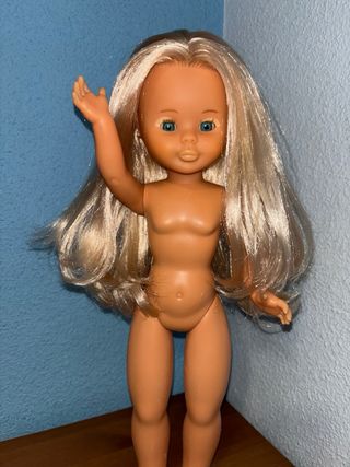 Muñeca Nancy Quirón con pequeños defectos