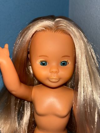Muñeca Nancy Quirón con pequeños defectos