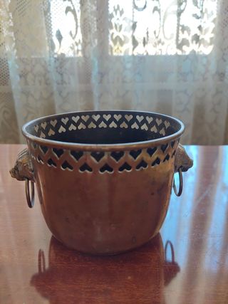 Sottovaso ottone antico