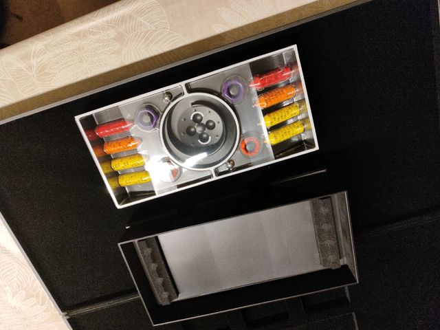 Caja Pokémon Classic sin cartas