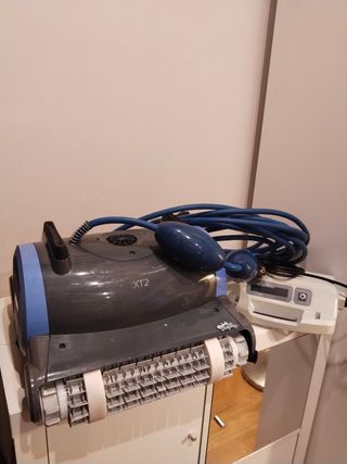 Robot Limpiafondos Dolphin XT2