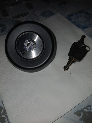 Tapón gasolina coches clasicos 