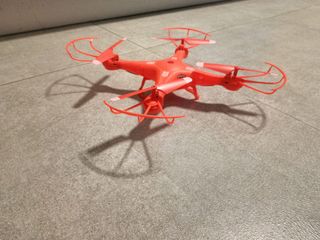 Dron de juguete
