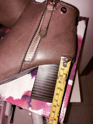 Botines de piel Xti sin estrenar 