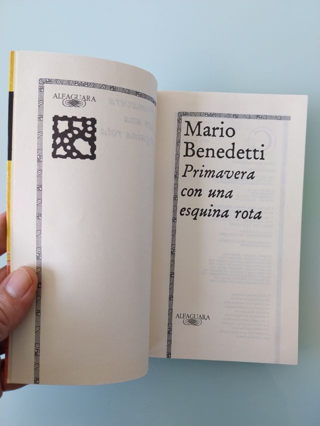 Primavera con una esquina rota