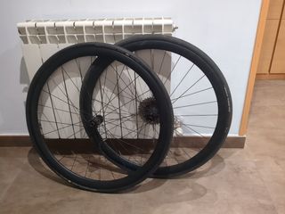 Ruedas carbono disco Cannondale Hollowgram