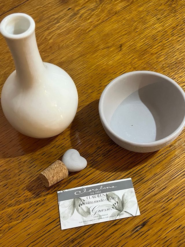 Oliera Claraluna bianche e grigia