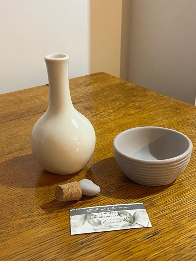 Oliera Claraluna bianche e grigia