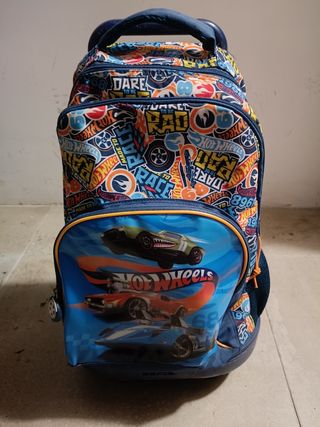 Mochila safta con ruedas hot wheels