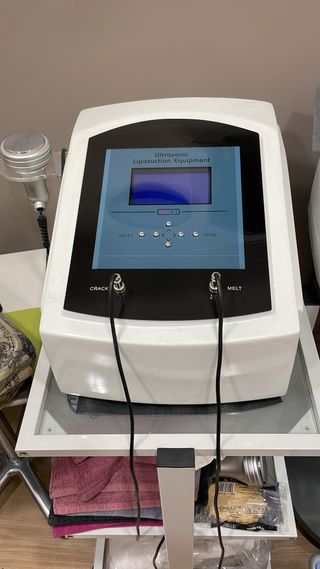 Maquina de cavitacion y ultrasonidos