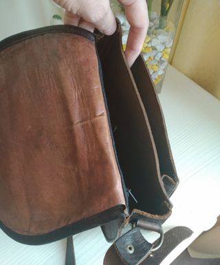 Bolso de cuero artesano
