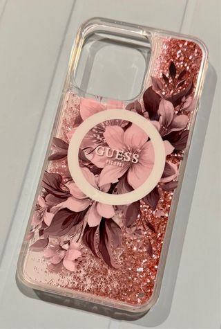 Carcasa Guess iPhone 15 Pro Max.
