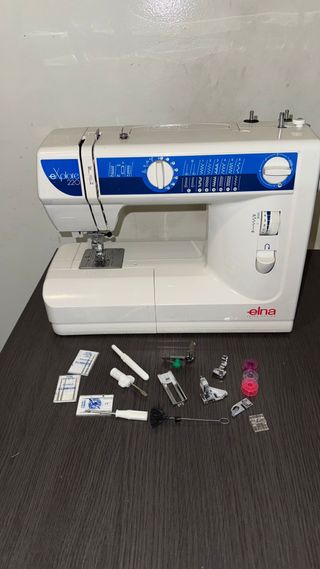 Maquina de coser Elna Overlock Singer