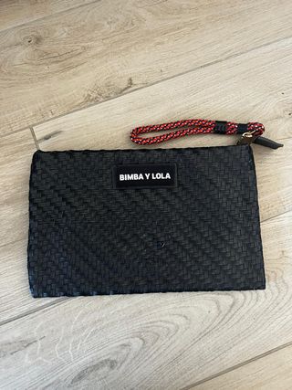 cartera clunch bimba y lola 