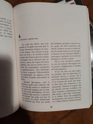 1 fumetto ed un libro Martin Mystere