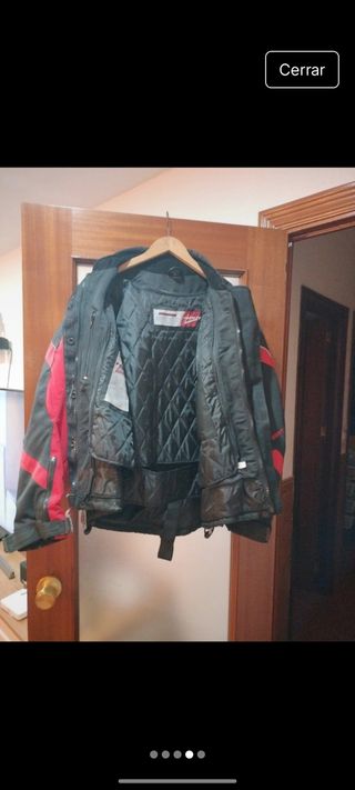 Chaqueta motera