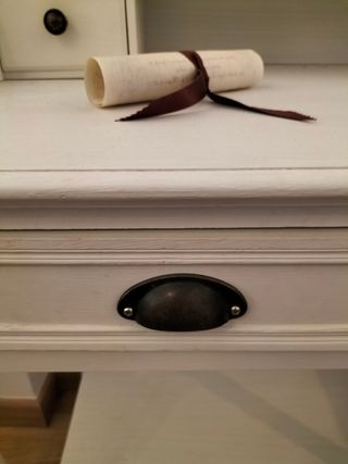 Escritorio de madera blanco