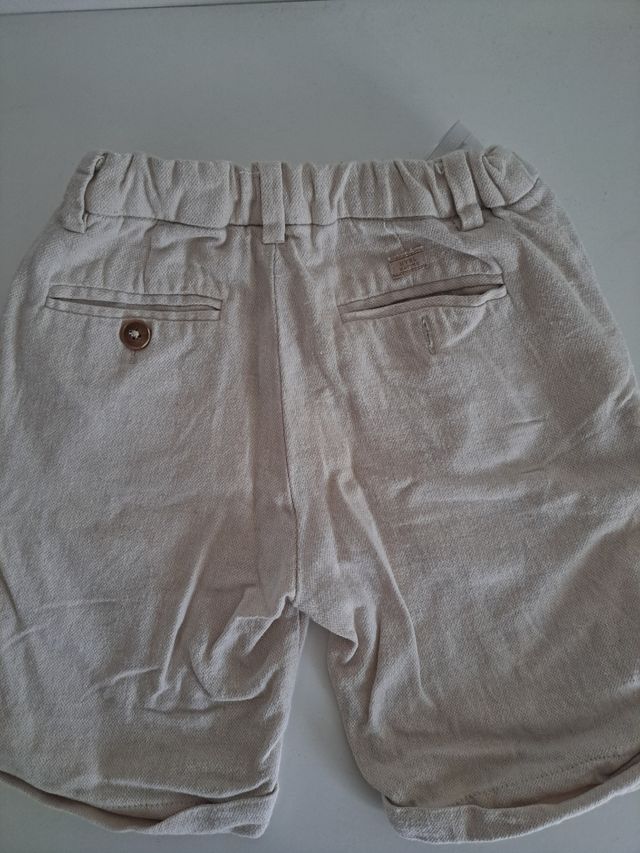 Pantaloni corti in cotone e lino Mayoral