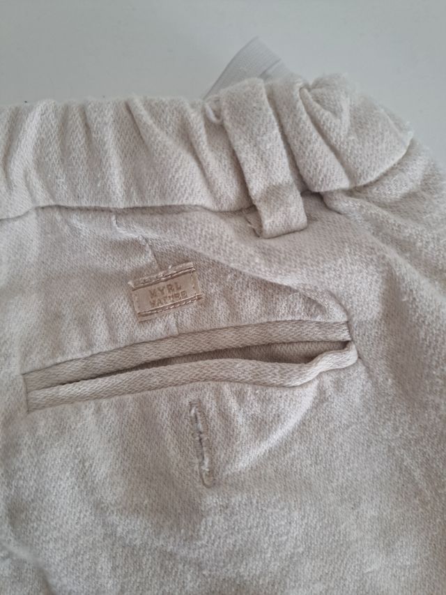 Pantaloni corti in cotone e lino Mayoral