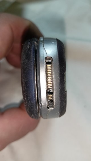 MOTOROLA V550 AZUL Y GRIS