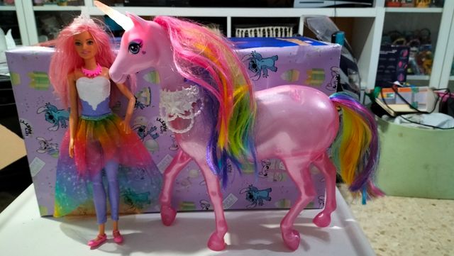 Barbie y caballo de Mattel 