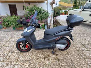 Honda Dylan 125