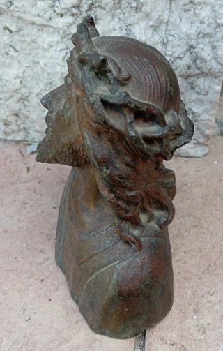 Cristo in bronzo