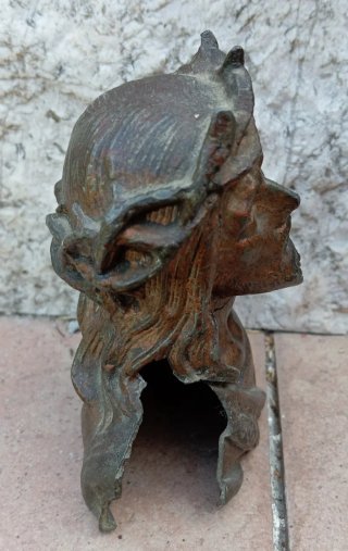Cristo in bronzo