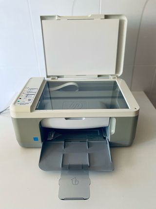 Impresora hp  y cartucho de tinta