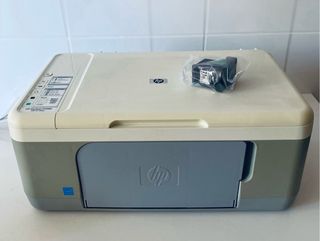 Impresora hp  y cartucho de tinta
