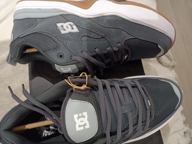 DC SHOES
