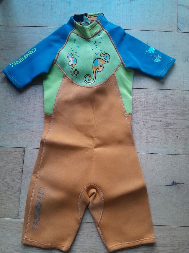 Neopreno niña talla 8