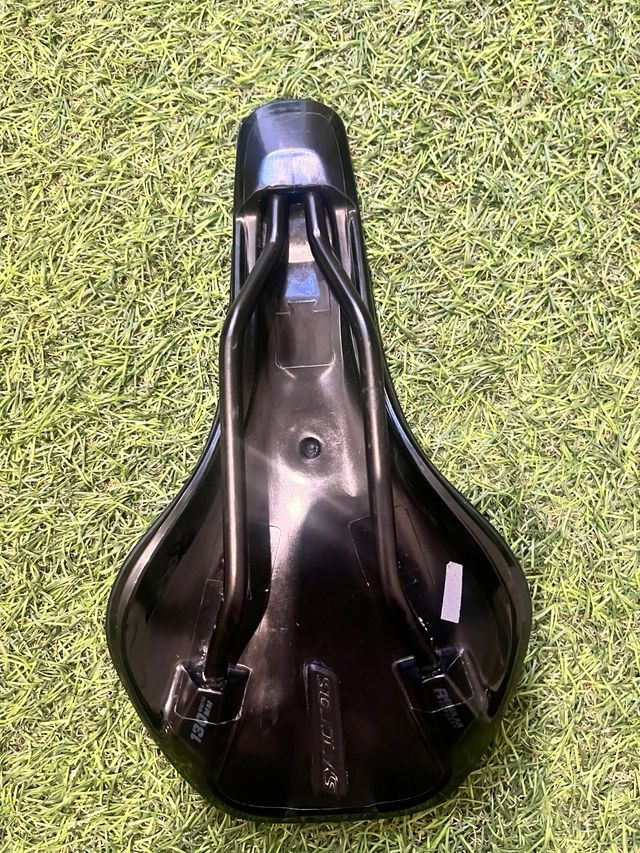 Sillin MTB SYNCROS 130mm.