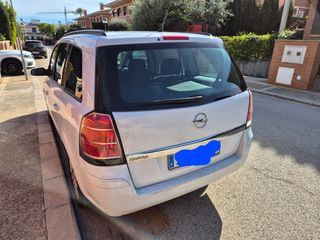 Opel Zafira B 7 plz 2007
