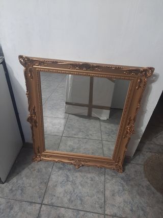 Espejo dorado