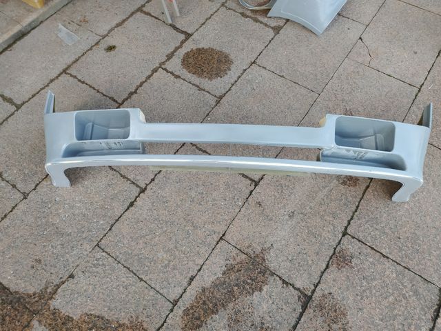 Defensa delantera de Porsche 944