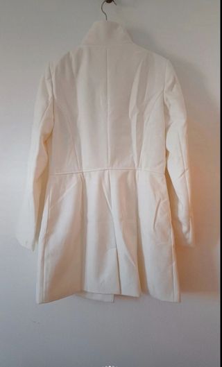 Abrigo Blanco Pull&Bear