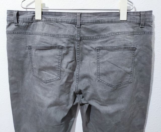 Pantalon vaquero talla 48