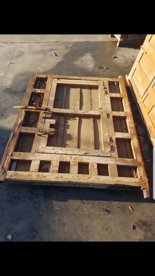 Puerta de madera