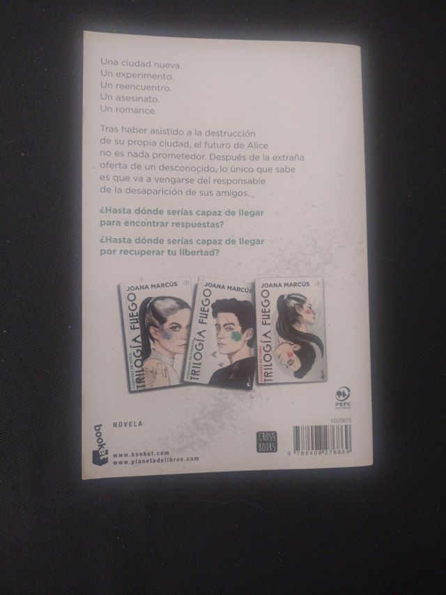 Trilogía Fuego 2. Ciudades de cenizas