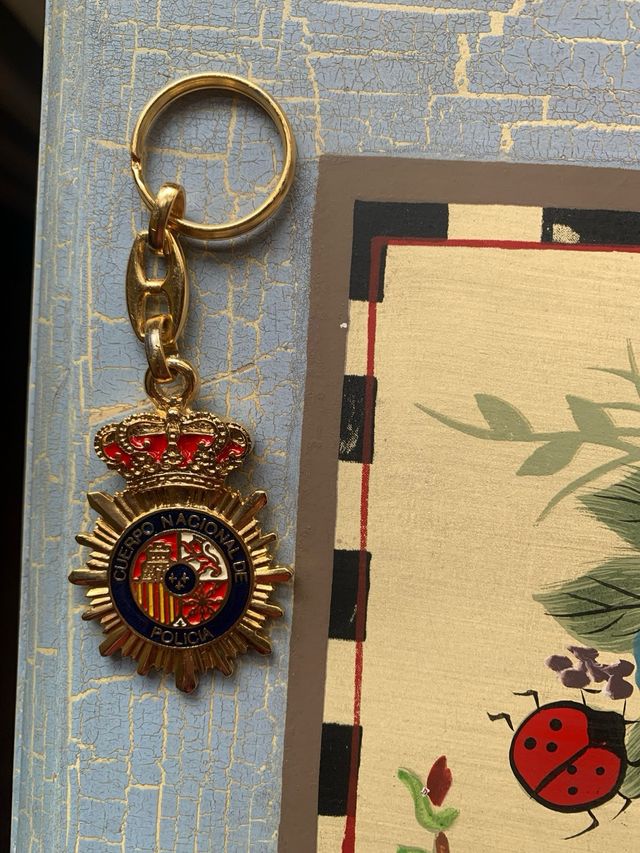 Llavero CNPpolicia nacional