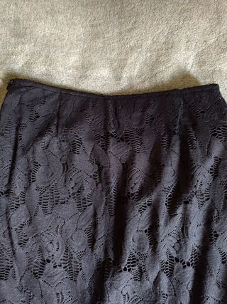 Falda encaje negro Zara