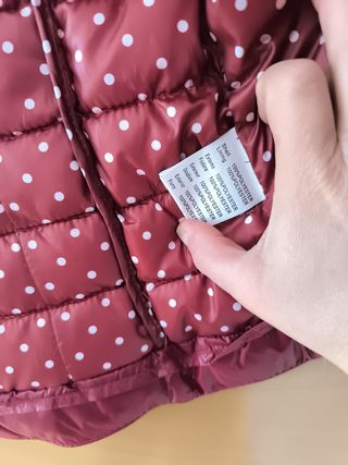 Chaqueta roja acolchada