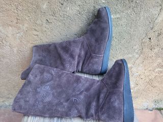 Botas altas ante marron mujer