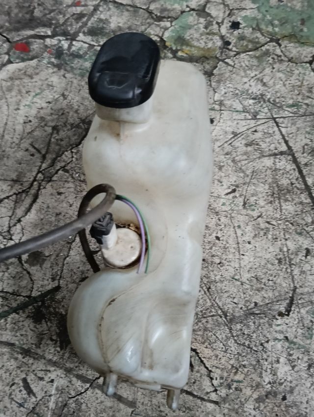 Depósito limpia parabrisas Renault Kango